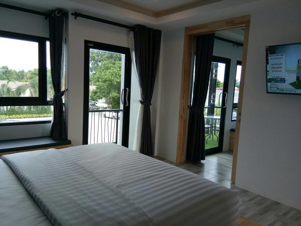 Sor Kor Sor Resort Sattahip Bagian luar foto