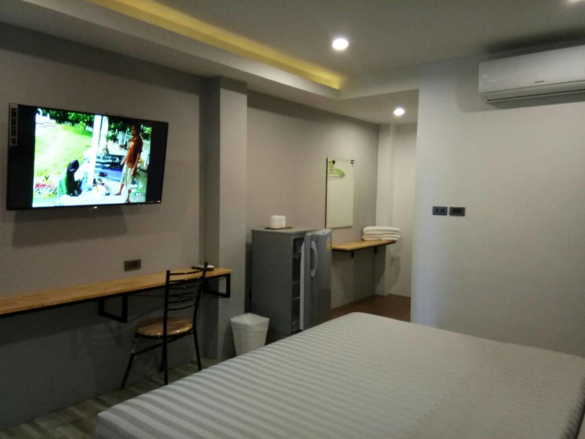 Sor Kor Sor Resort Sattahip Bagian luar foto
